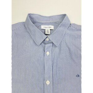Calvin Klein Slim Size Large Mens Blue White Stripe Embroidered Chest Logo Shirt